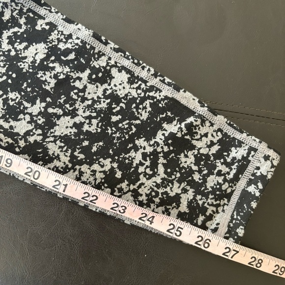 Hurley Reversible Leggings Size Small NEW - Picture 9 of 9